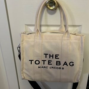 Marc Jacob’s Tote medium size